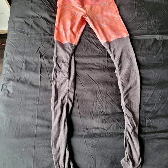 ALO YOGA GODDESS LEGGINGS - Picture 1 of 3